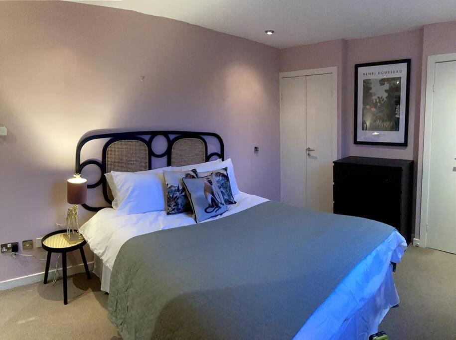 Stylish 2 Bed Accessible Flat Perfect Location Διαμέρισμα Γλασκώβη Εξωτερικό φωτογραφία