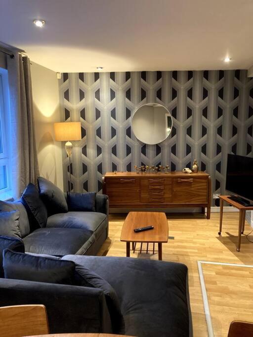 Stylish 2 Bed Accessible Flat Perfect Location Διαμέρισμα Γλασκώβη Εξωτερικό φωτογραφία